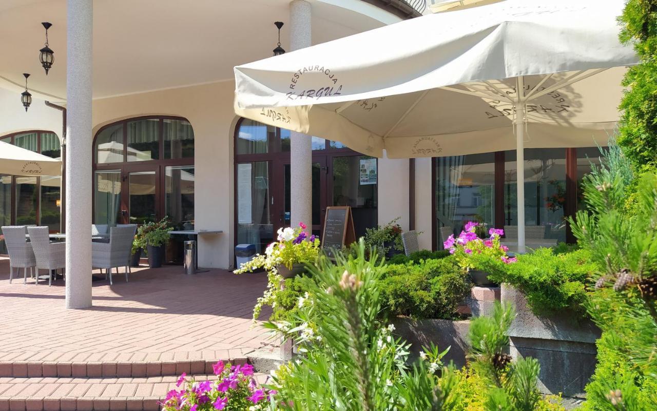 Restauracja Kargul Noclegi Ленчица Экстерьер фото